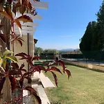 Villavecchia Bed & Breakfast 3*