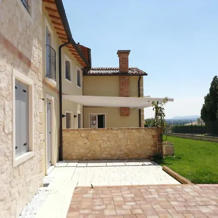 Villavecchia 3* Castegnero