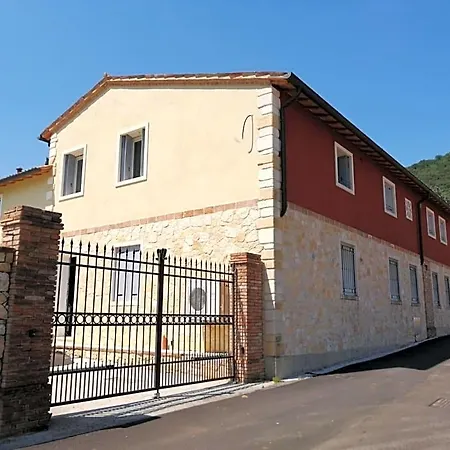 Villavecchia Bed & Breakfast 3*