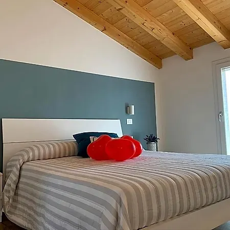 Villavecchia Bed & Breakfast Castegnero